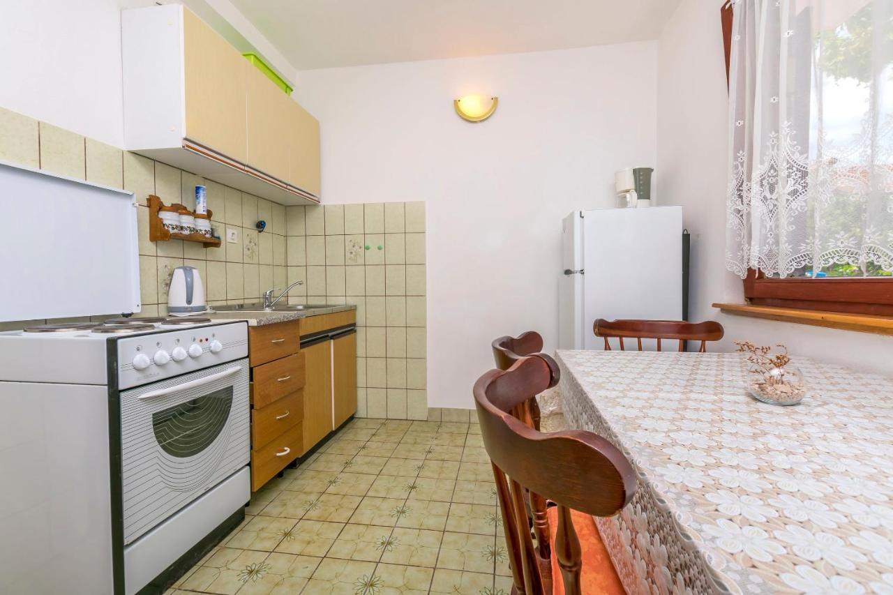 Apartments Cvitkovic Рогозница Экстерьер фото
